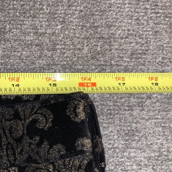 7 For All Mankind Velvet Jeans - Picture 5 of 7